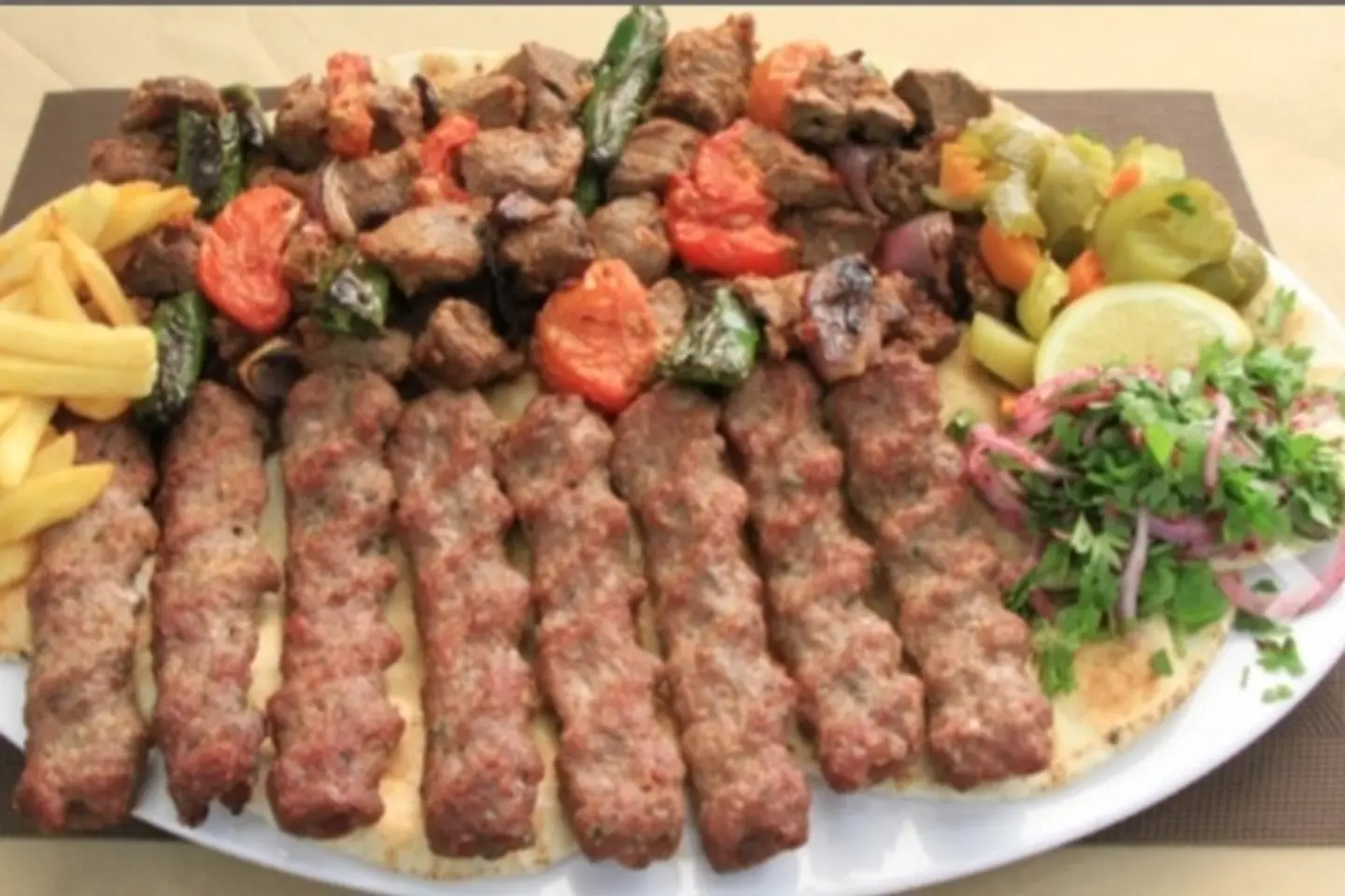 صحن مشاوى عرسان  - صحن مشاوى عرسان