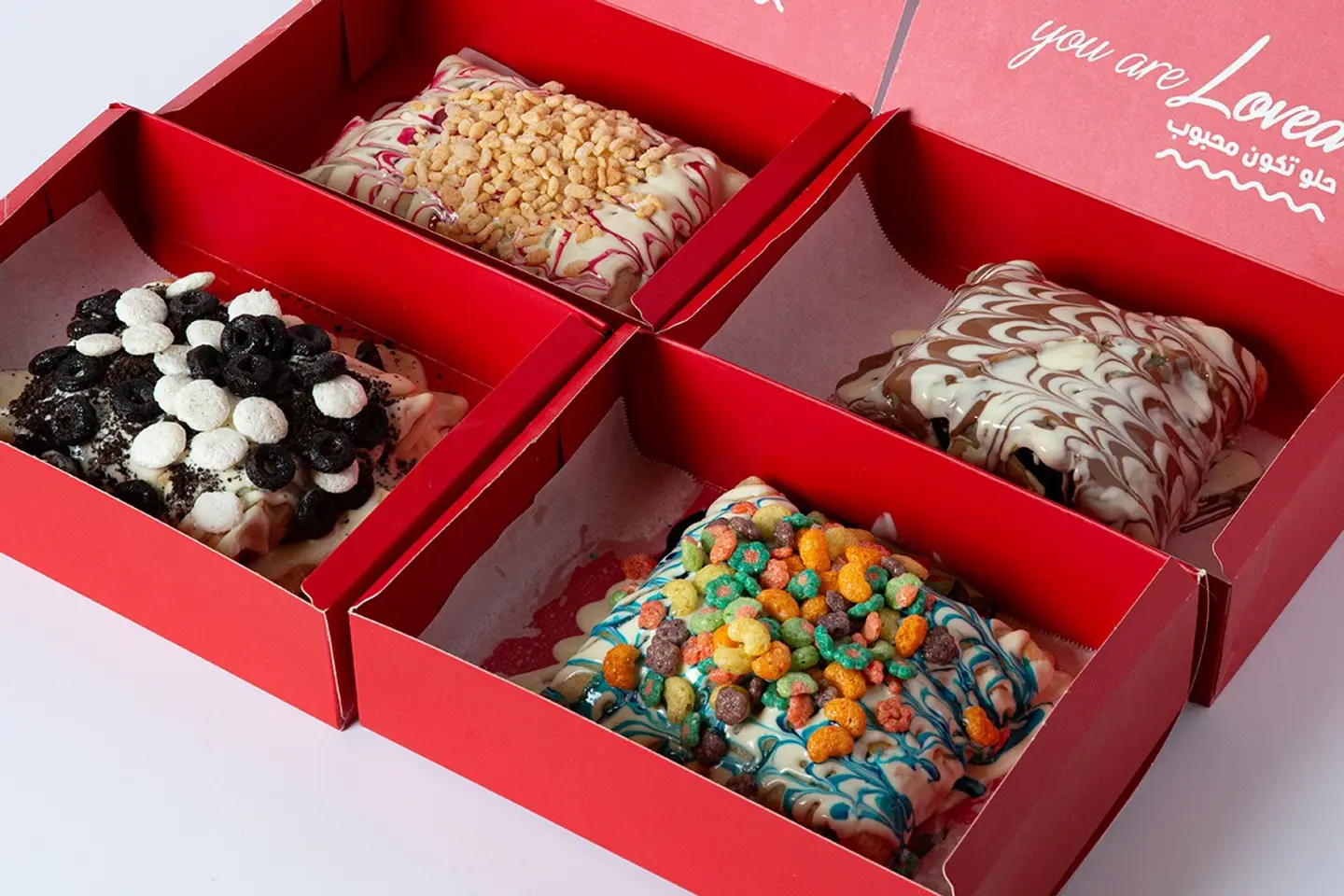 مخدات - مخدات الأسطورة شوكولاتة بيضاء و كورن فليكس الأوريو