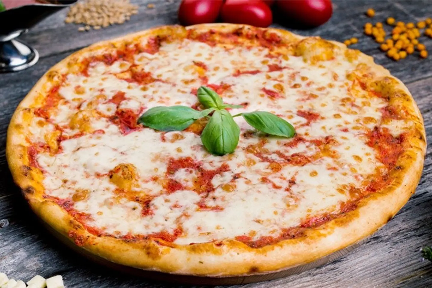 Margarita Pizza - Big Margarita Pizza