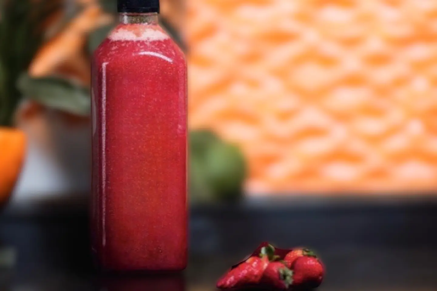 Strawberry Gallon - Gallon Leter Nes