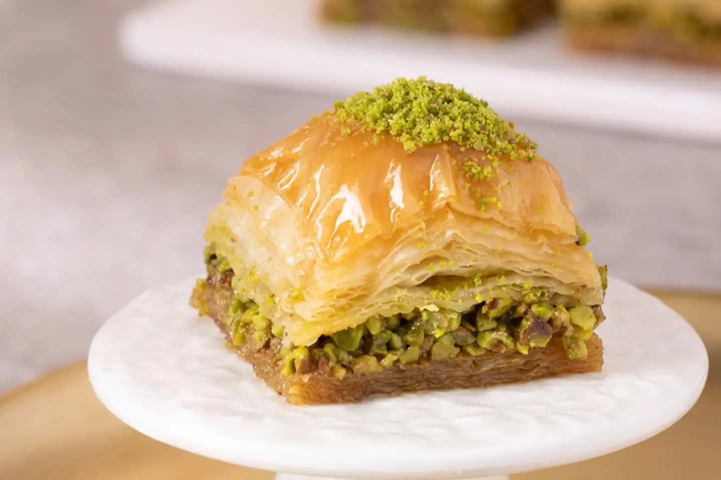 Turkish Baklava With Pistachio - Half Turkish Baklava With Pistachios