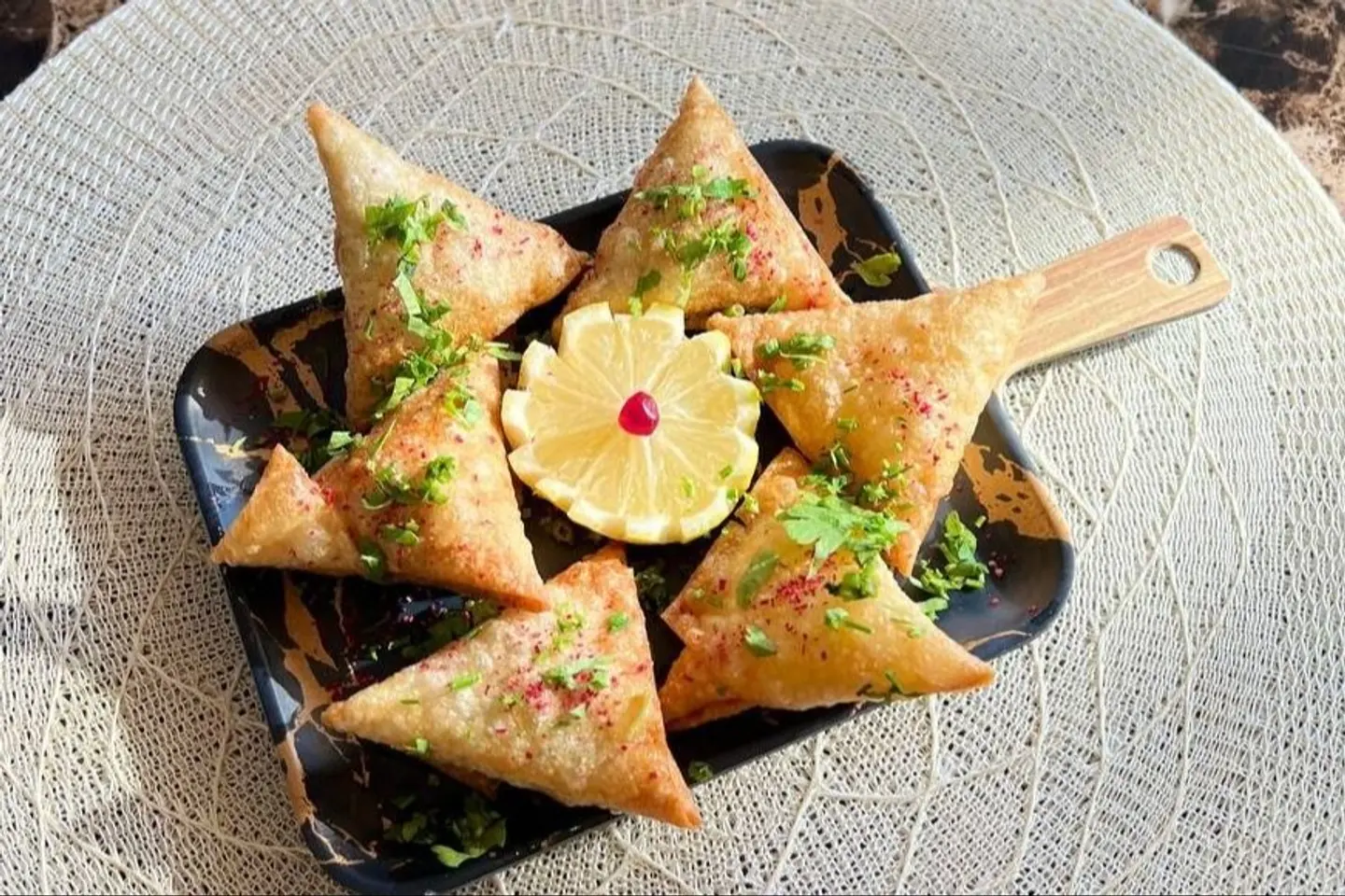 سمبوسة دجاج - عشر حبات