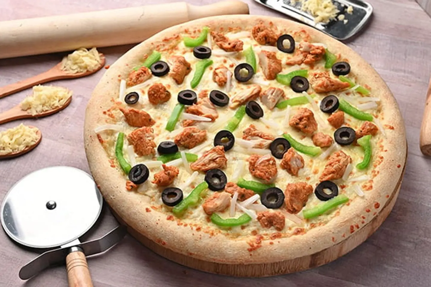 Chicken Supreme Pizza - Mid