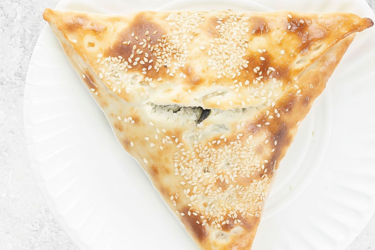 فطيرة دجاج بالجبن والزيتون - كبير