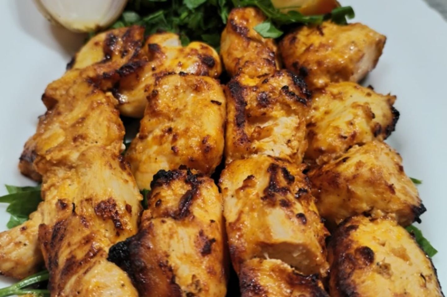 شيش طاووق -  نفر