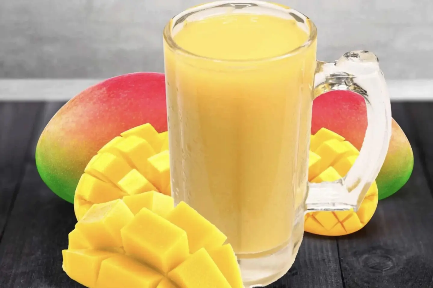 عصير مانجو طازج - صغير