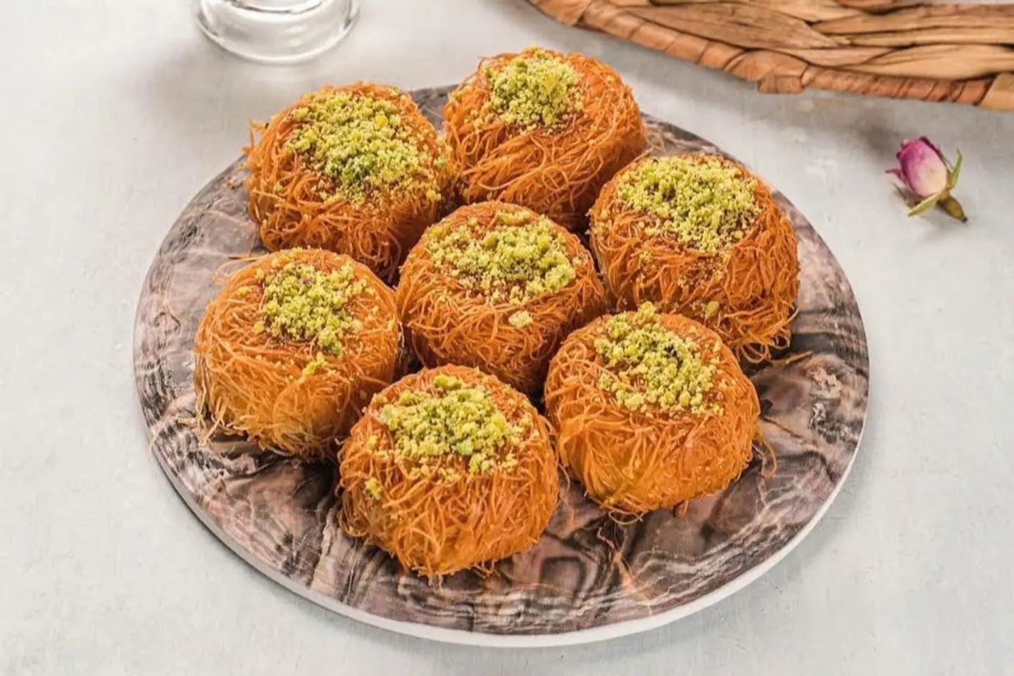 Loqmah Kanafani Pistachio - Medium