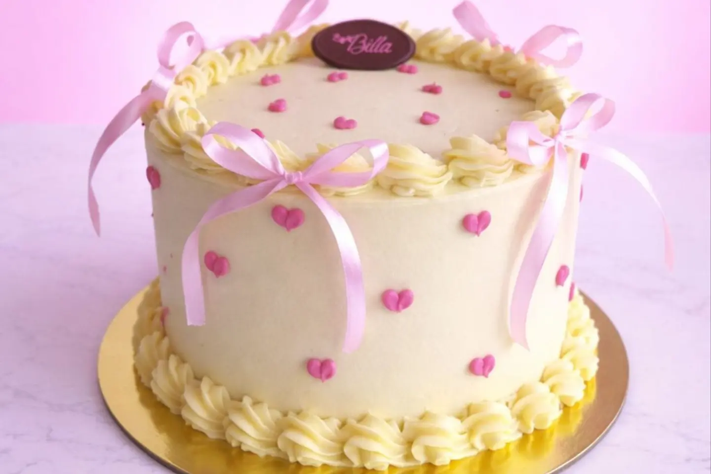 كيكة كريمه بيضاء - صغير