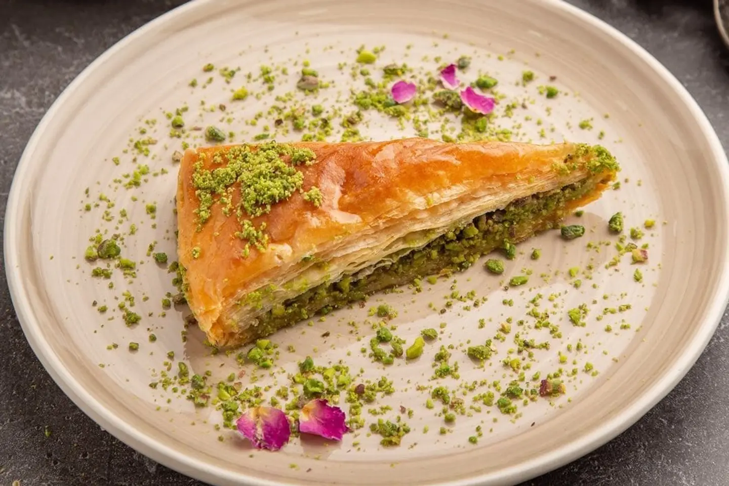 بقلاوة تركية بالايسكريم  - كبير