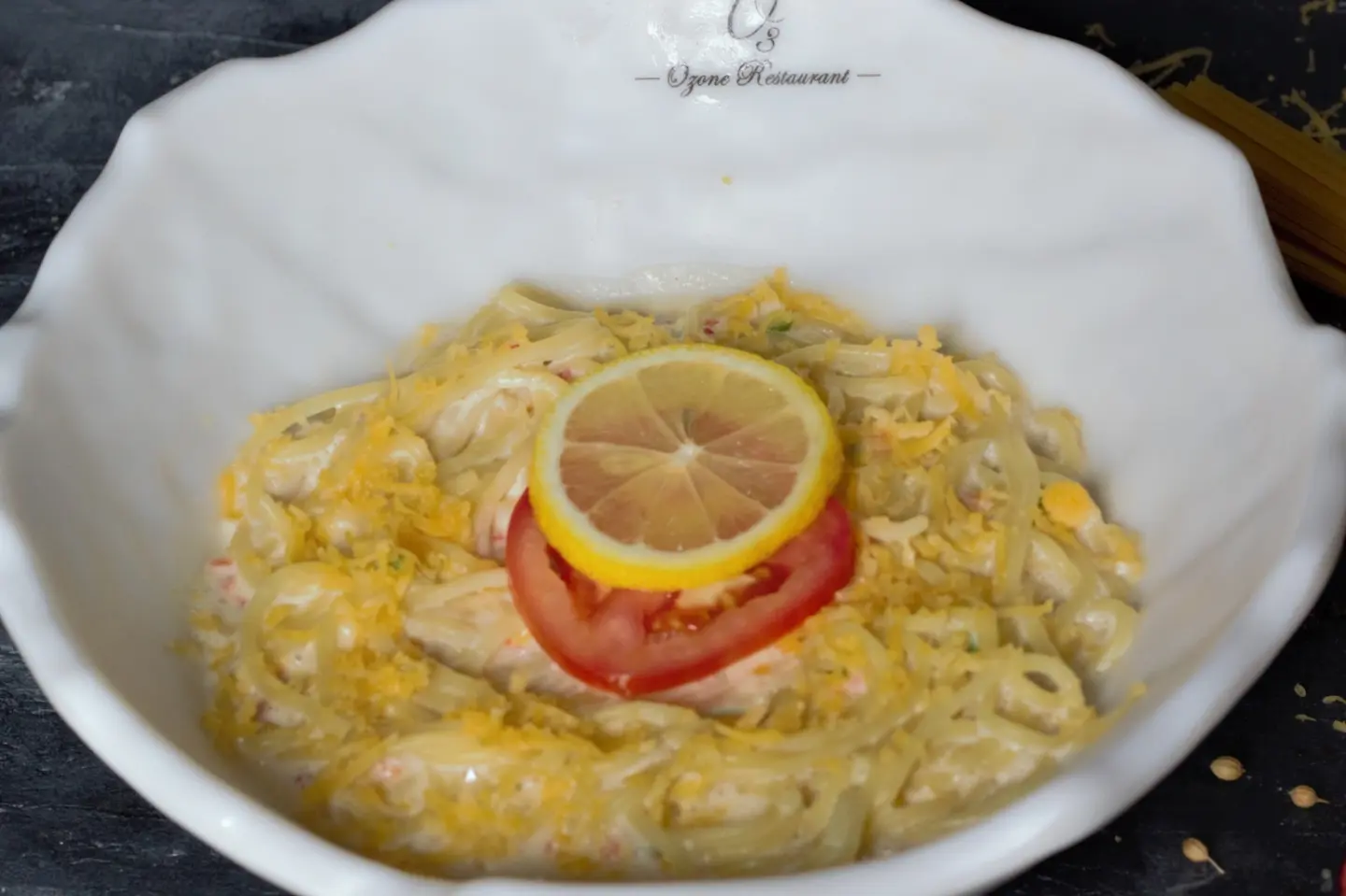سباغتي بالربيان وايت صوص - صغير