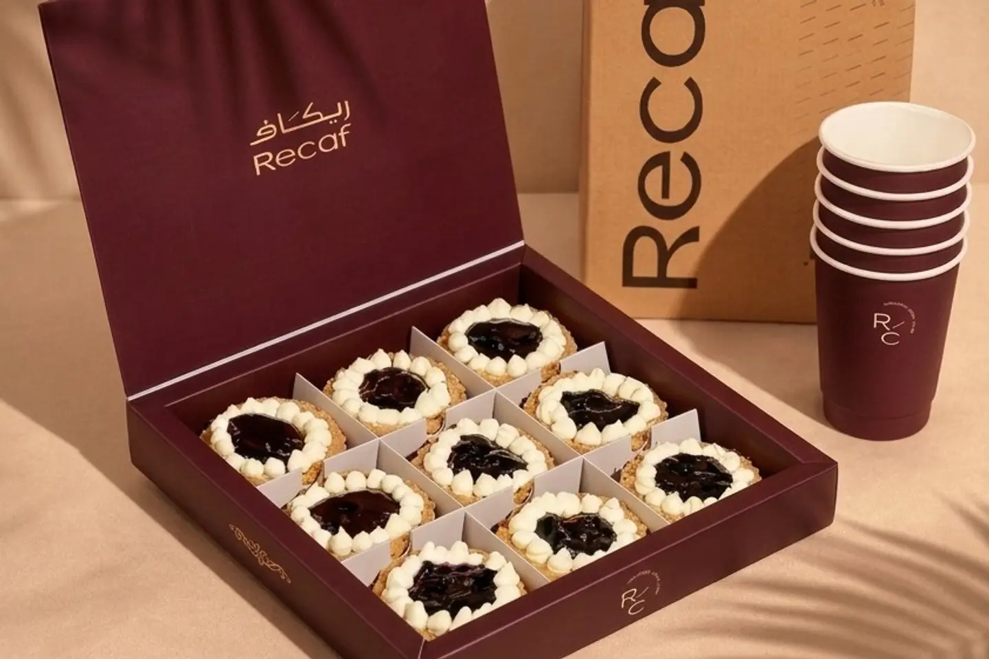 Recheese Cake Box - Recheese Cake 9pcs Box With 1 L Coffee
