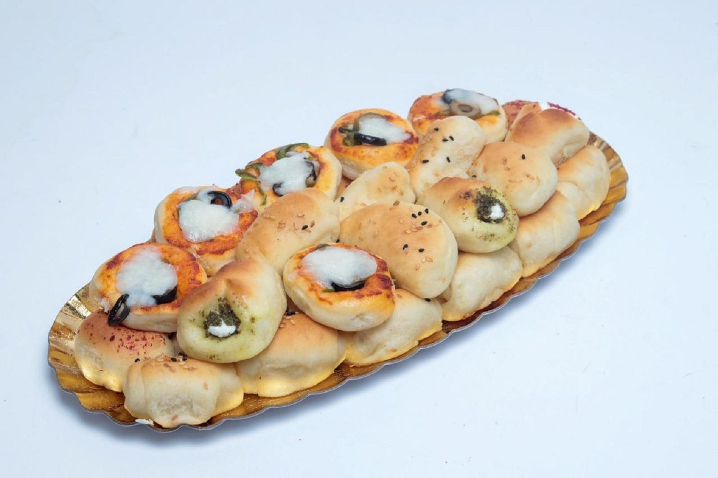 Mixed Pastries Dish - Medium