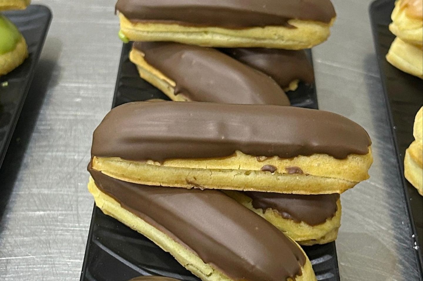 Chocolate Eclairs - 20 Pcs