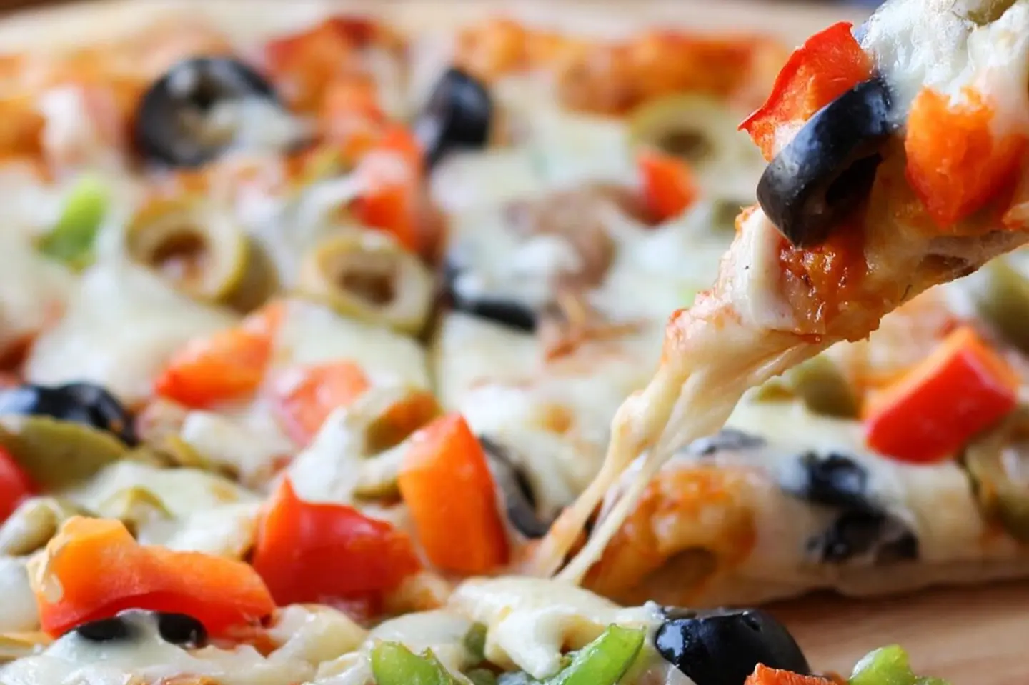 بيتزا طيبة - وسط