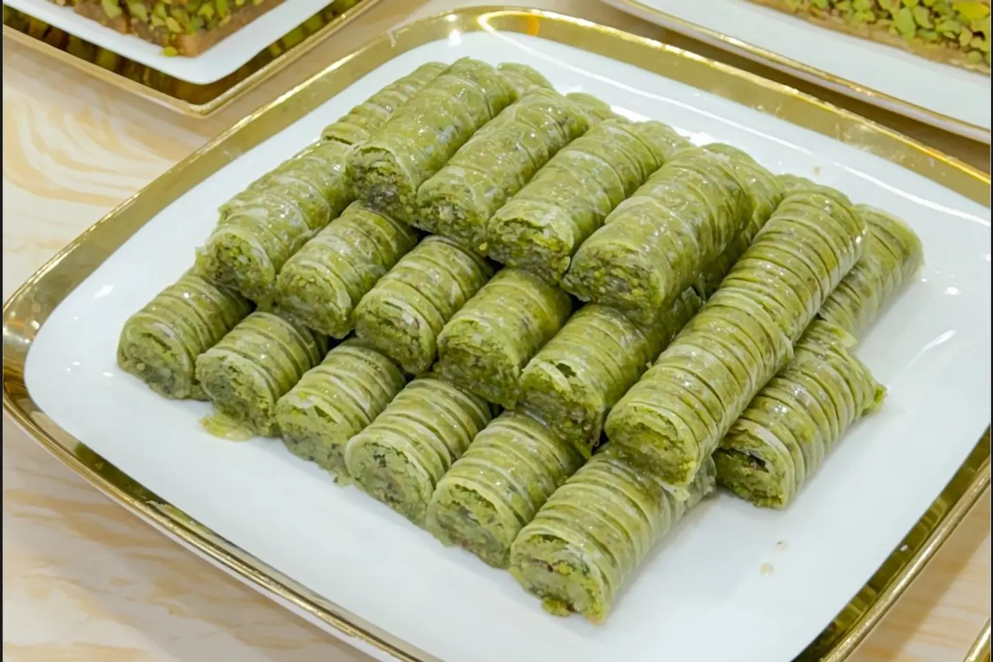 أصابع بقلاوة فستق - نصف كيلو
