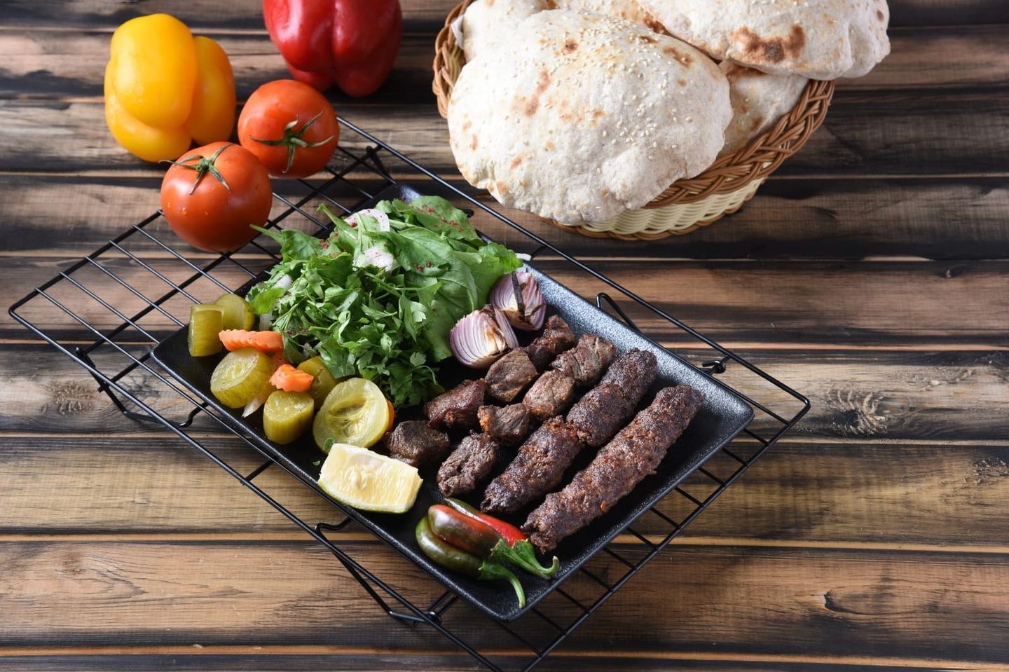 مشكل لحم - صغير-4 اسياخ