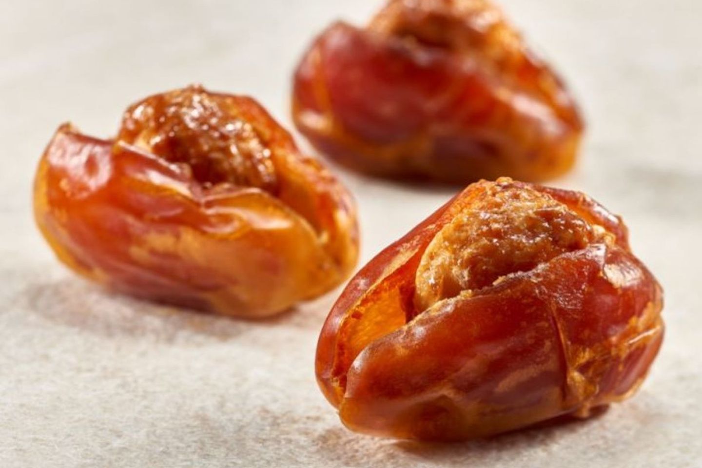 Kholas With Caramelised Macadamia  - 500gm
