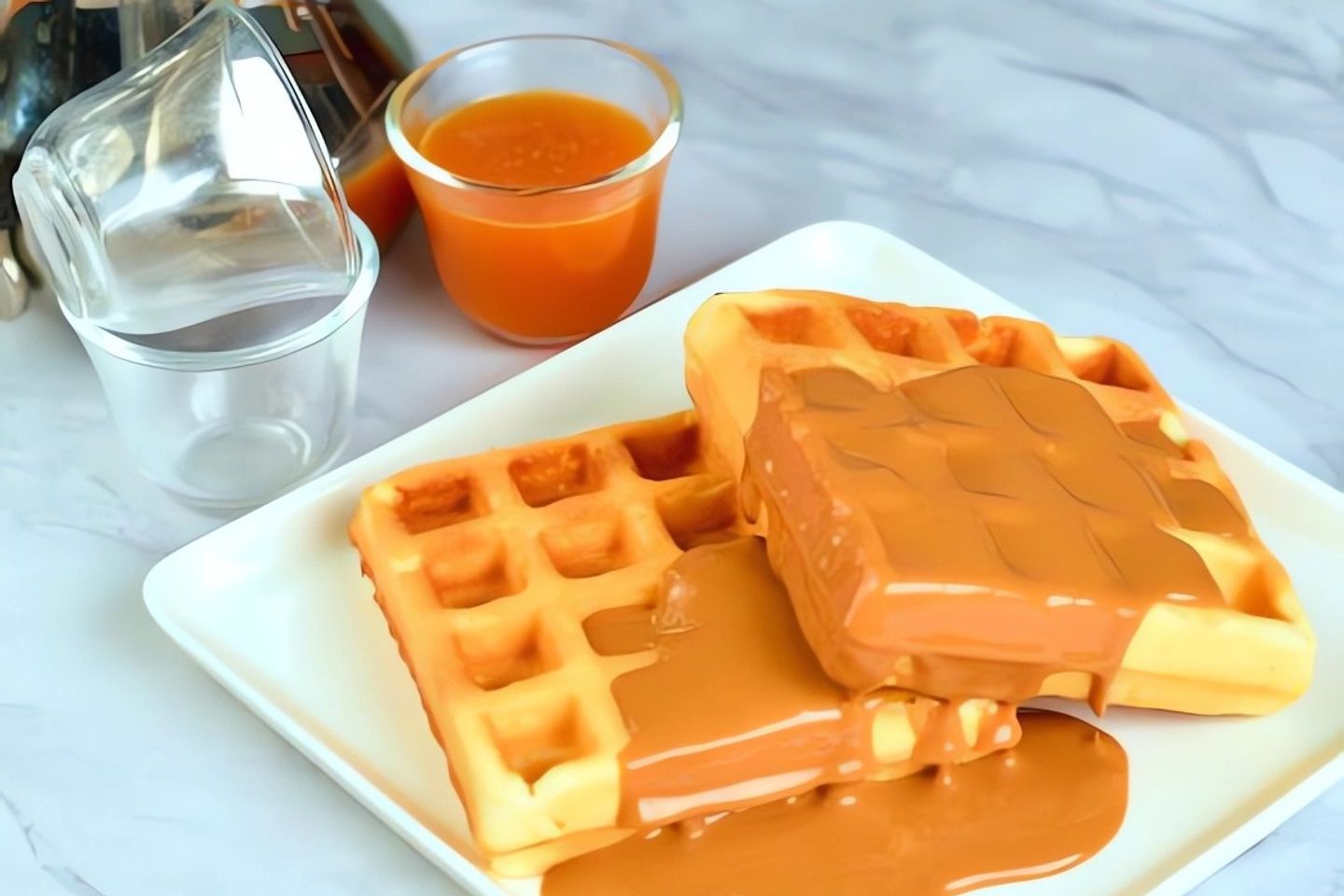 Waffle With Lotus - Small