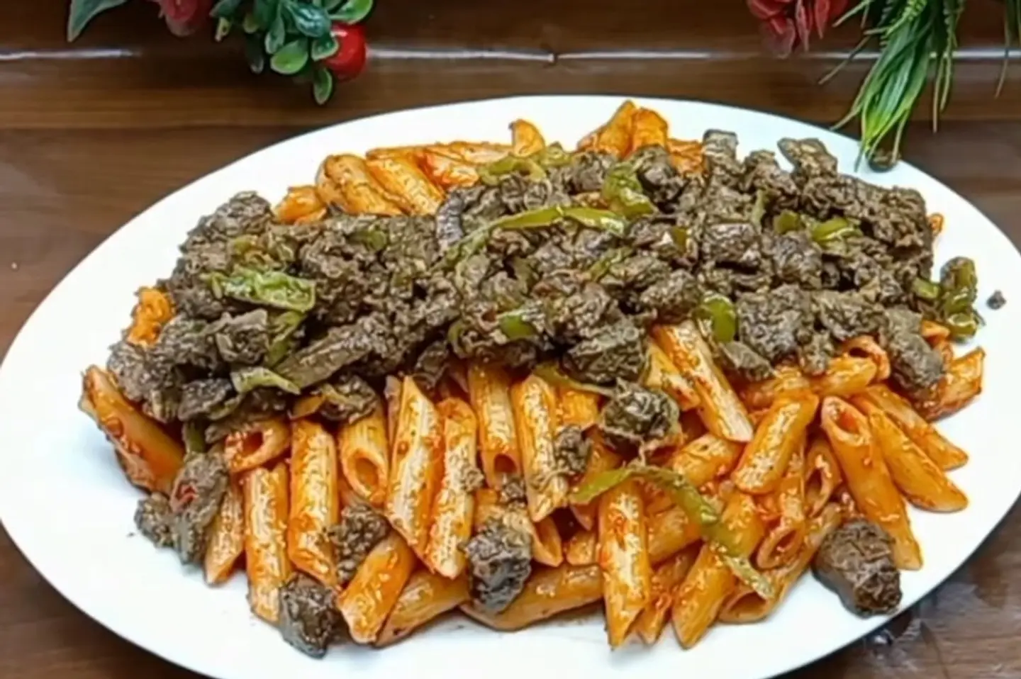 مكرونة بالكبدة - وسط