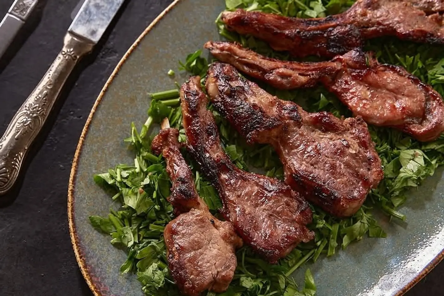 ريش مع خبز وطحينة - كيلو ريش مع خبز وطحينة