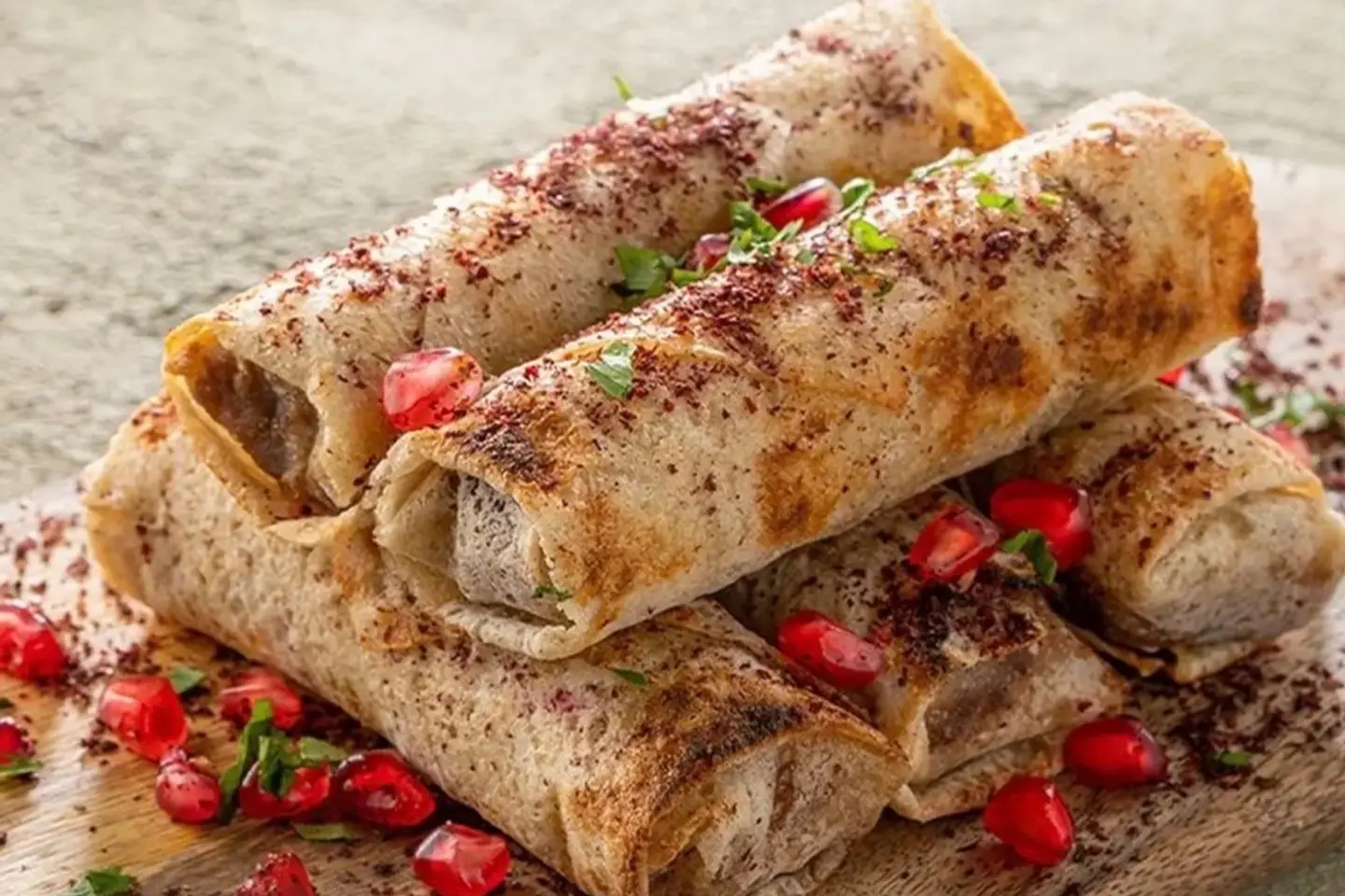 Chichen Muskhan - Small