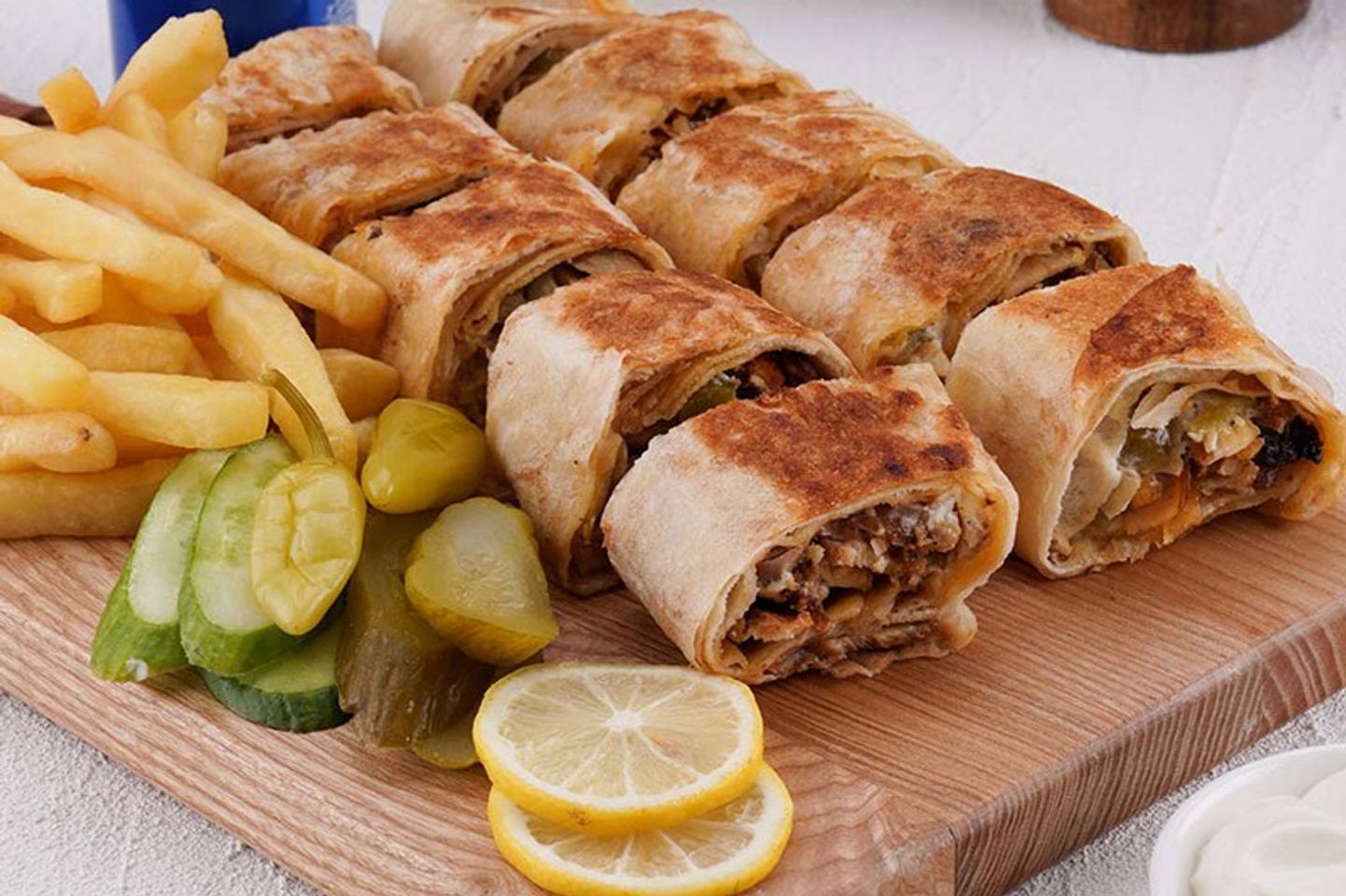 صحن عربي - وسط