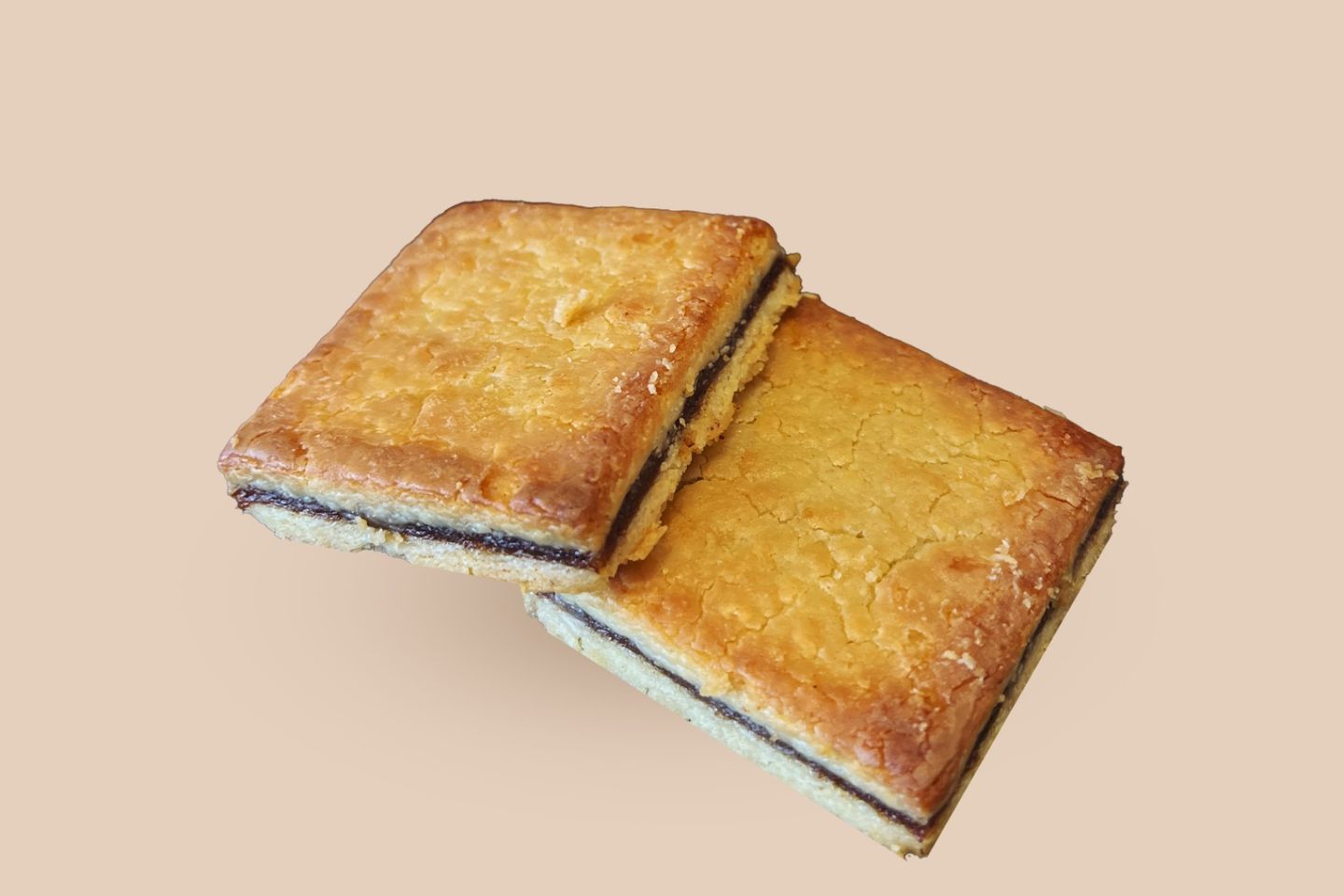 مقروطة طحينة بالتمر - صغير