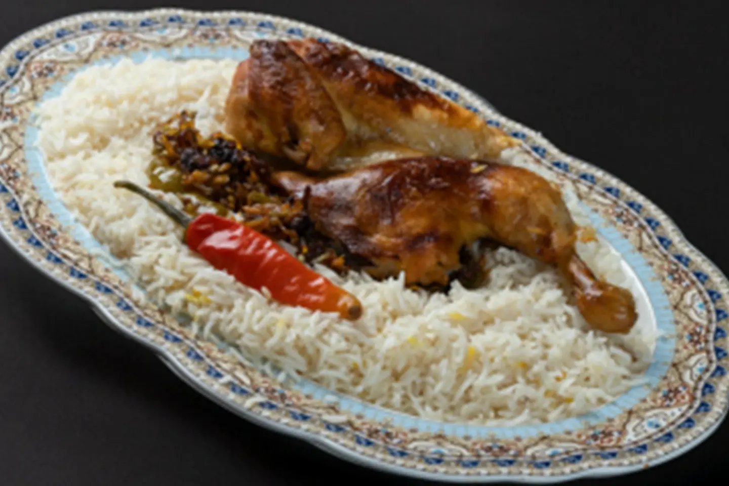 رز شعبي مع دجاج - نص حبة دجاج