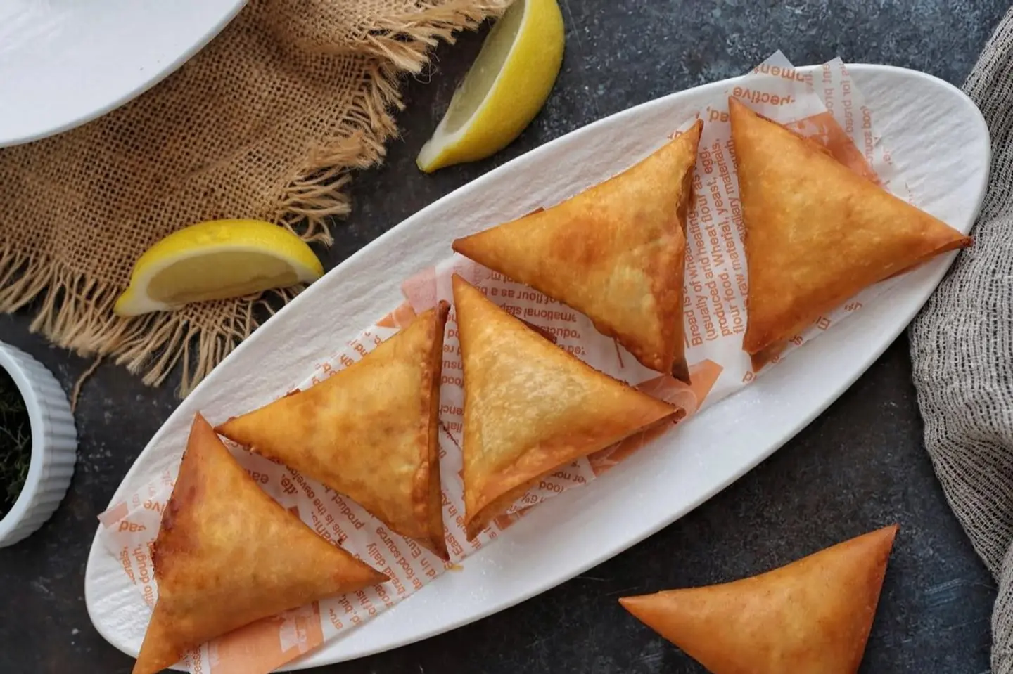 سمبوسة جبن - ٣٠ قطعة