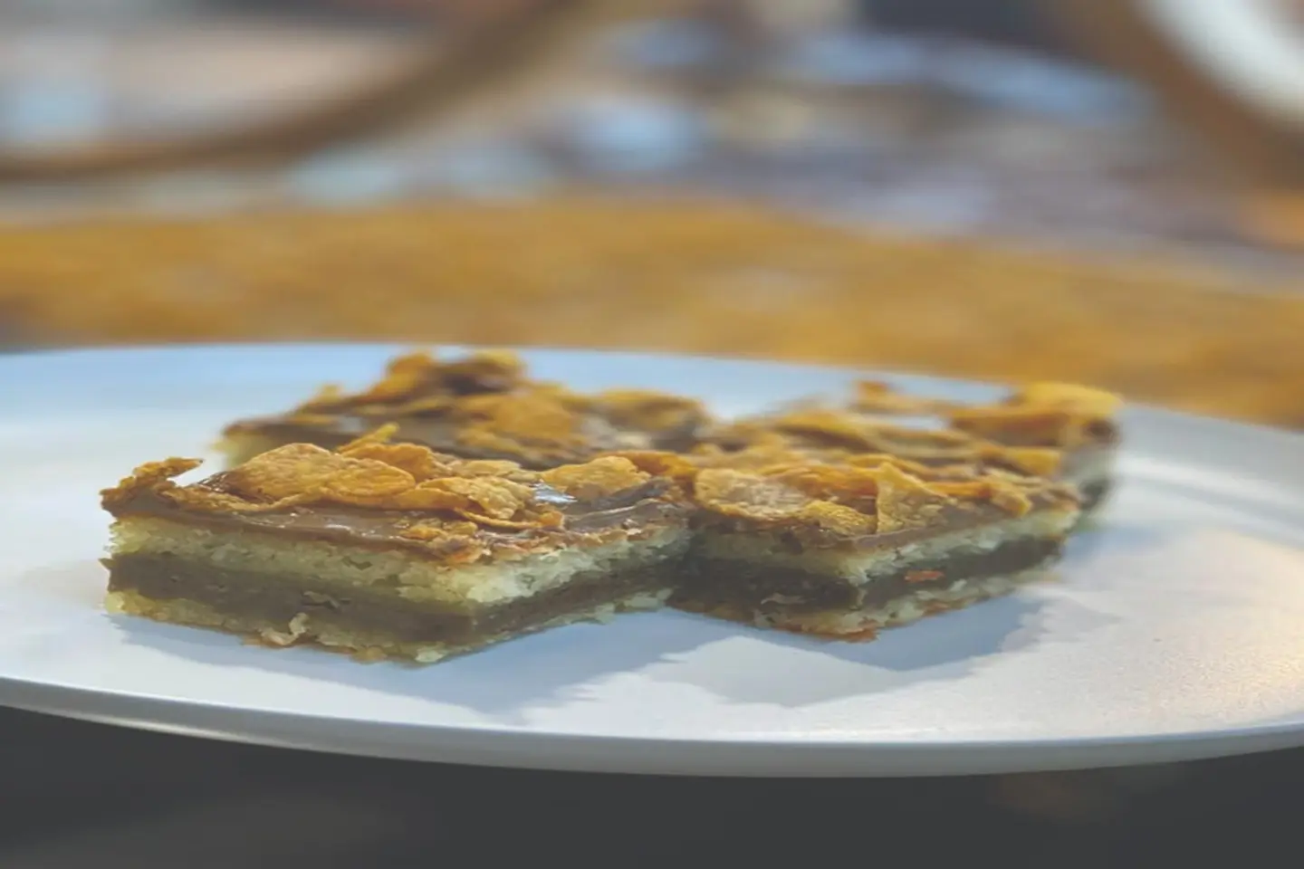 Basbousa Corn Flakes - Medium