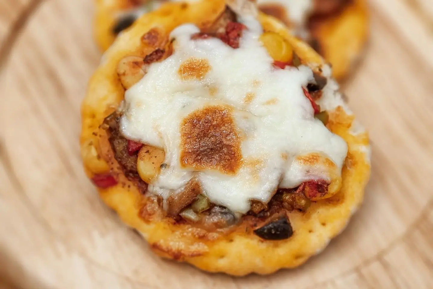 Pizza Mini - Pizza 1/2 Dozen ( 6 Pieces )