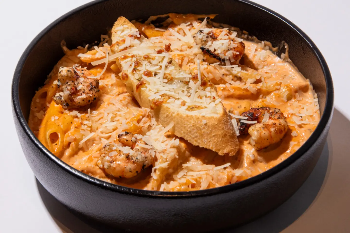 باستا روزيه - دجاج