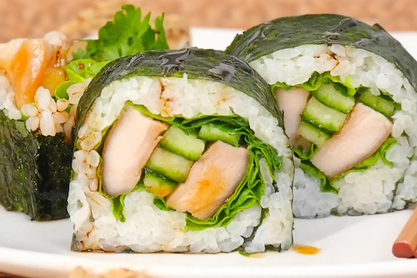 The Crispy Chicken - Small Sushi 4 Pcs