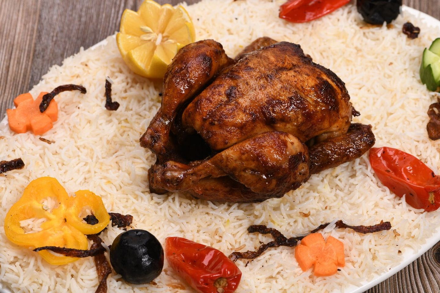 نصف دجاجة شواية   - رز مندي