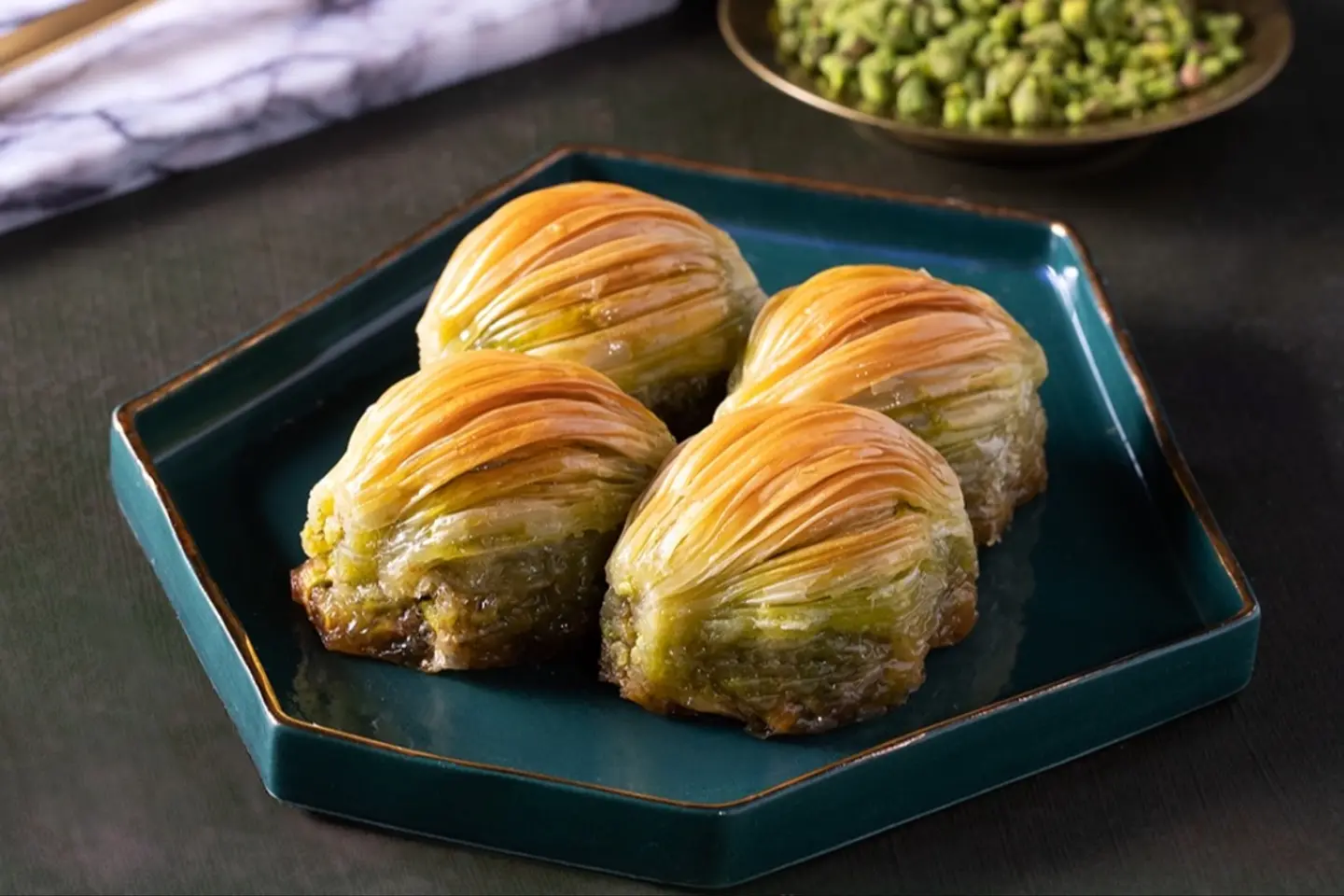 Sadafeh Baklava With Pistachios - One Kilo Of Pistachio Sadafeh