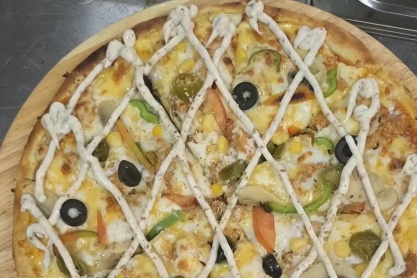 بيتزا قارب مالاي - كبير