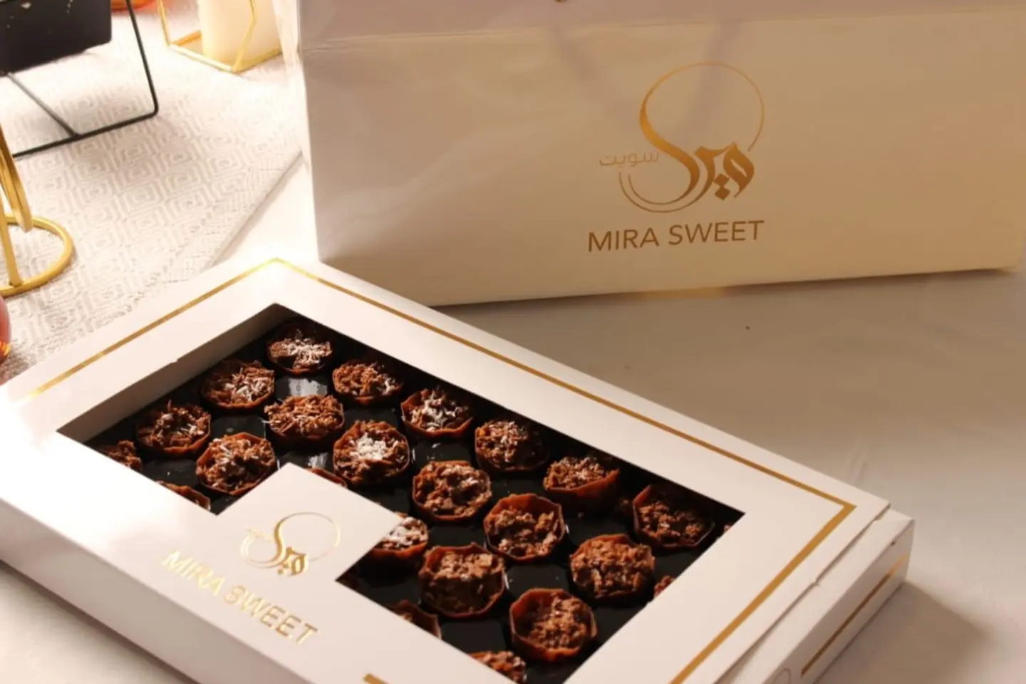 Chocolate Cup - Mix Cashews Covered With Chocolate