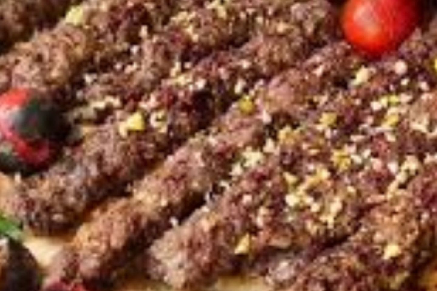 كباب بالصنوبر  - كيلو