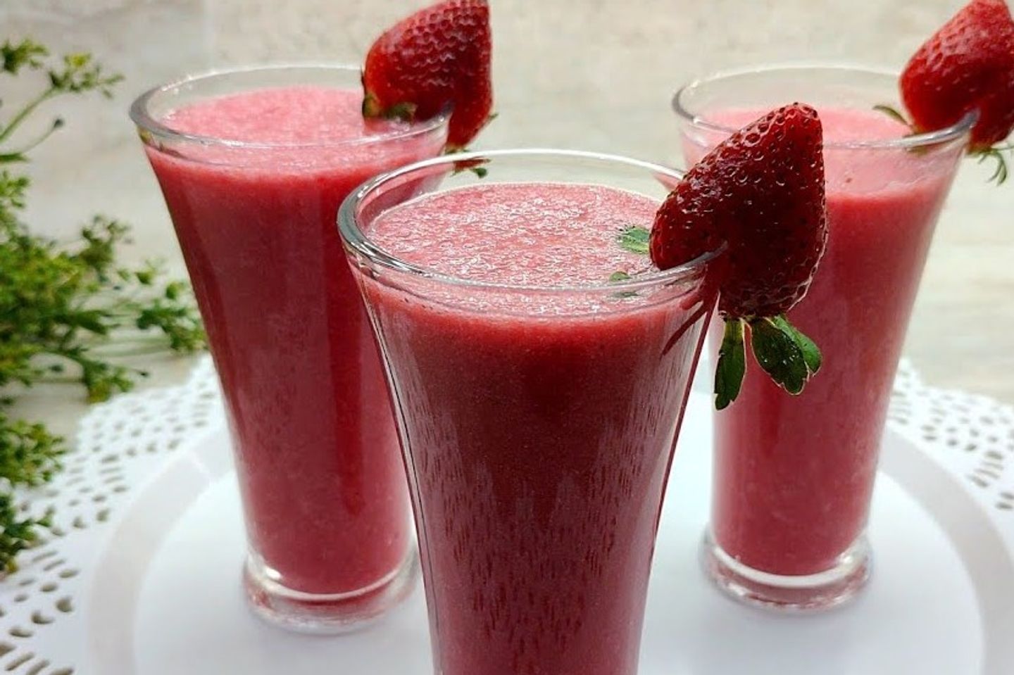 Strawberry Juice  - Medium