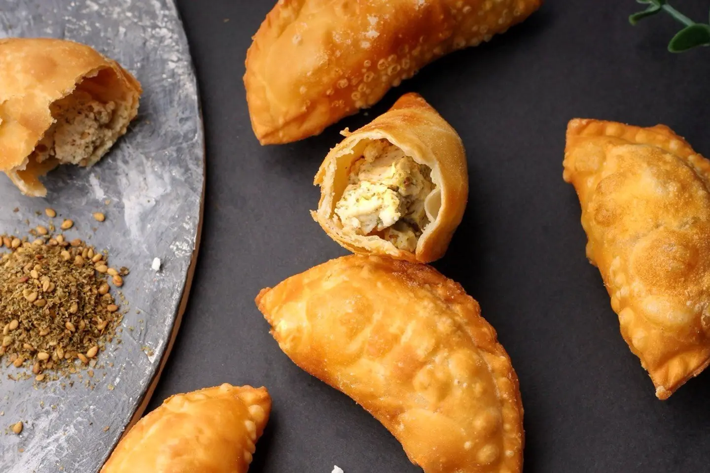 بف جبن وزعتر - حجم كبير 30 حبة