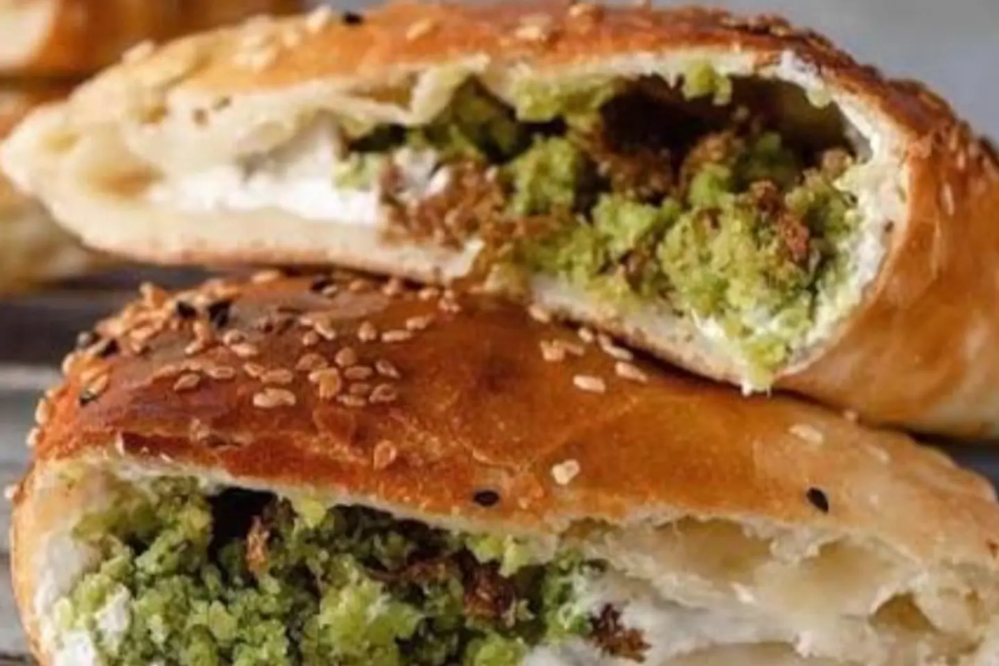 فلافل باللبنة - وسط