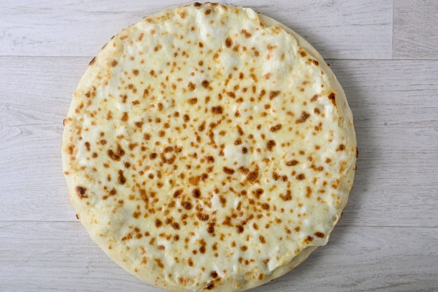 بيتزا جبنتين - صغير