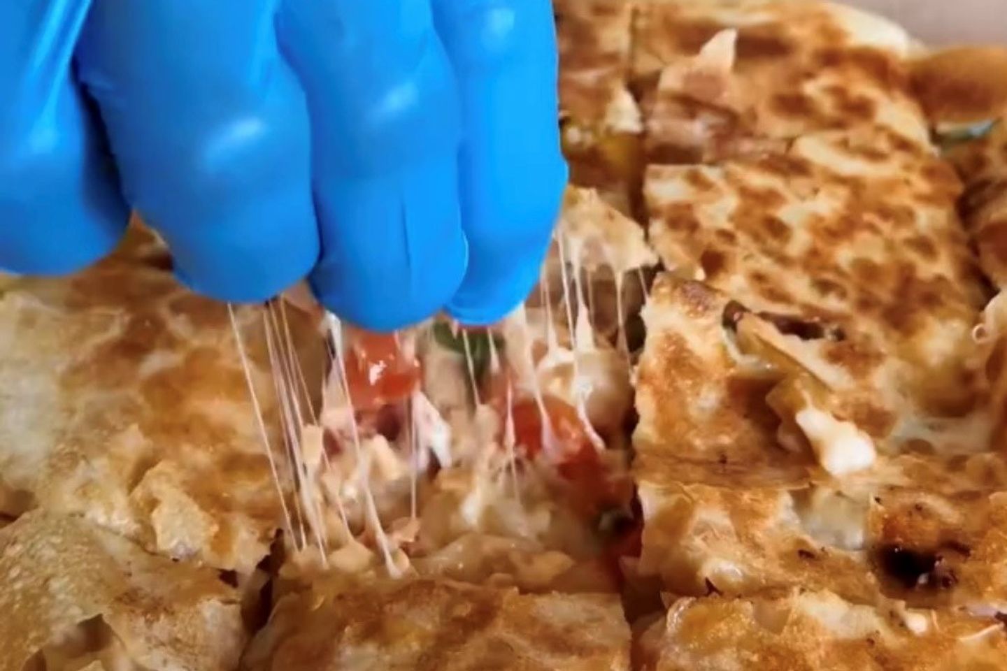 فطير النقانق - وسط