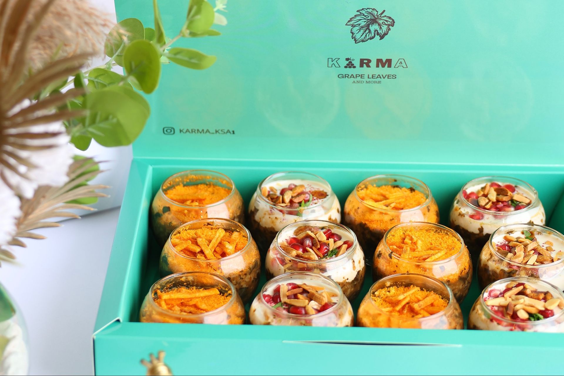 علب فته ورق عنب  - 15 علبة