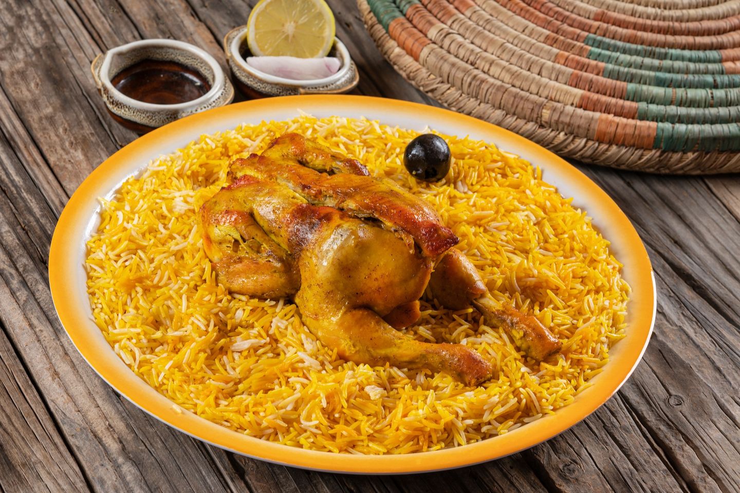 دجاج مندي  - نص مع رز بشاور