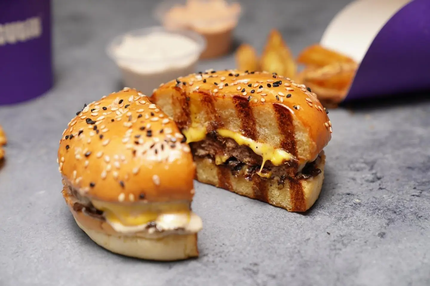 Mushroom Burger - Singal