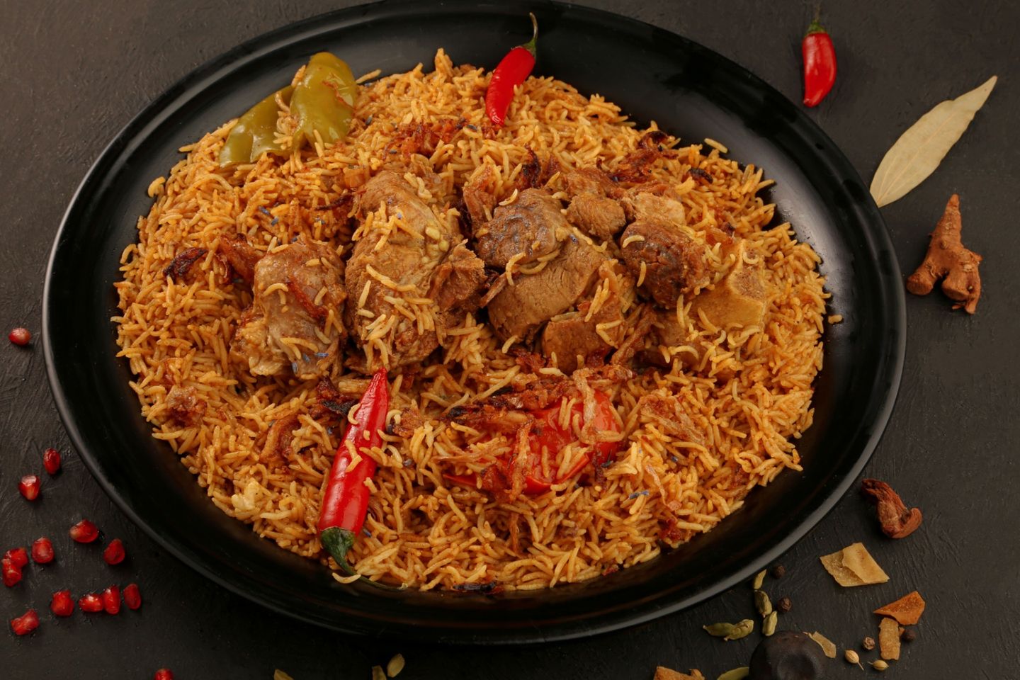 وليمة مضغوط حاشي احمر - وليمة تكفي من 8 الى 10 اشخاص