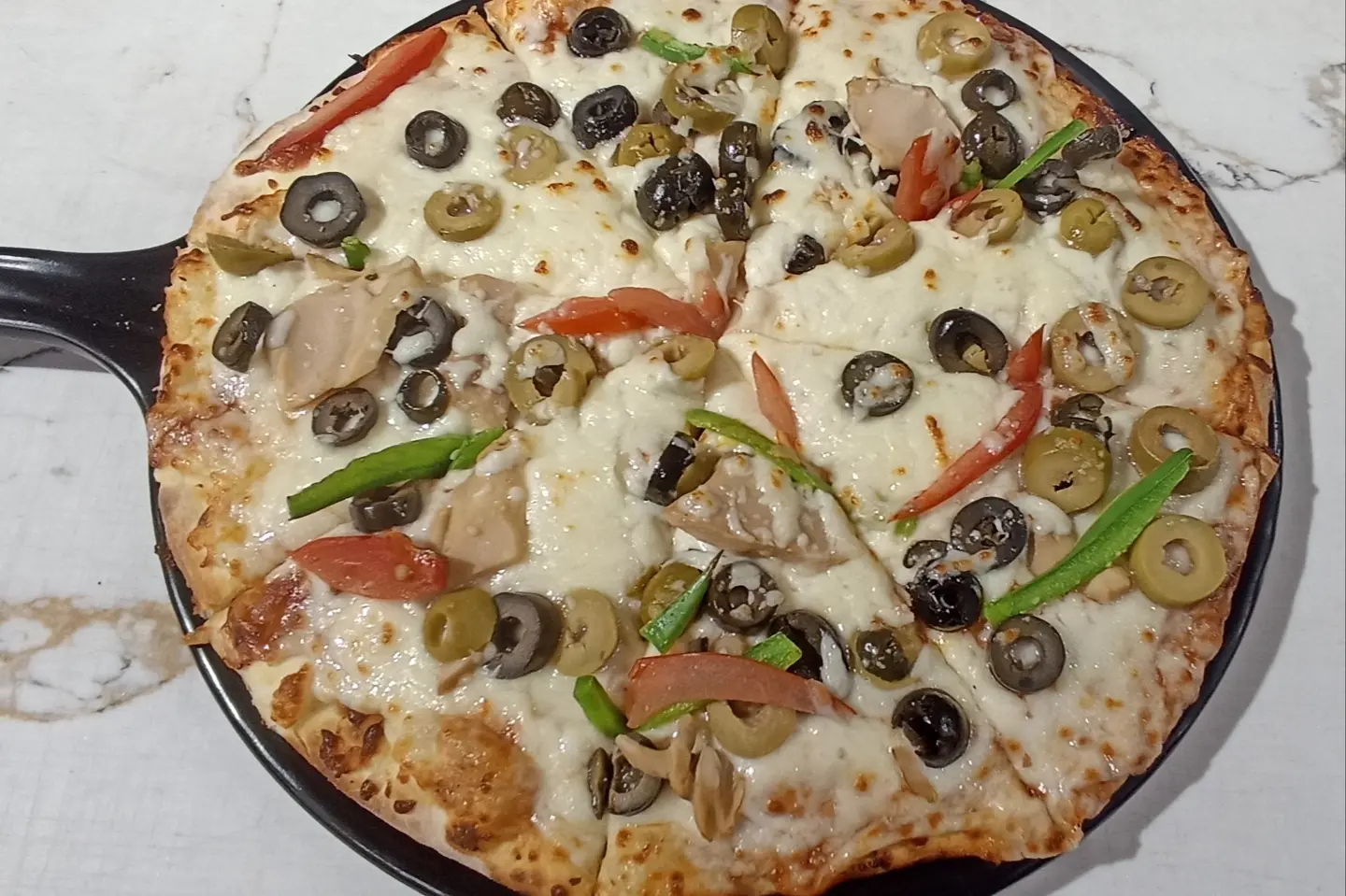 بيتزا خضار - صغير