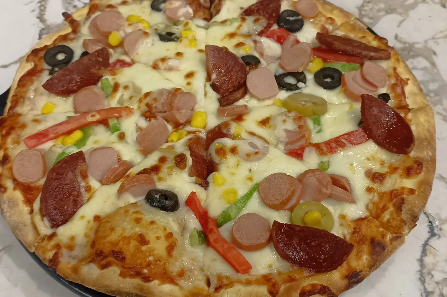 Taksim Pizza - Small