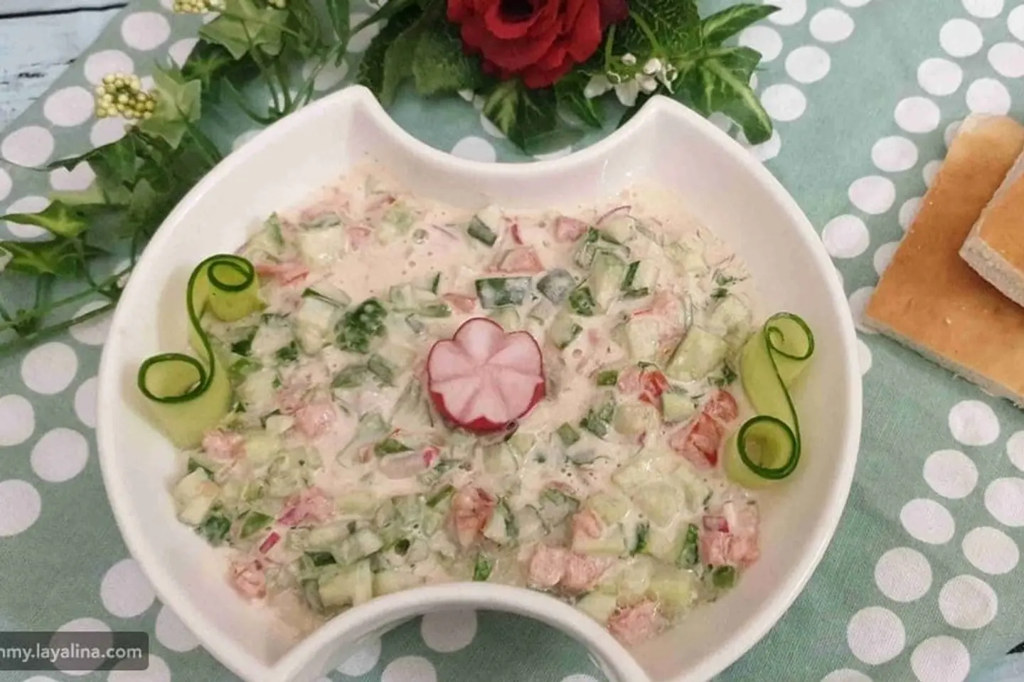 سلطة طحينة - كبير